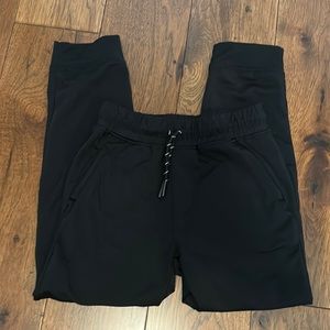 Runway Boys Jogger Size 8, Black, great used condition